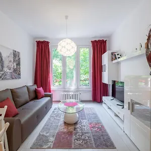Your Perfect Place To On Vitosha Str Apartment